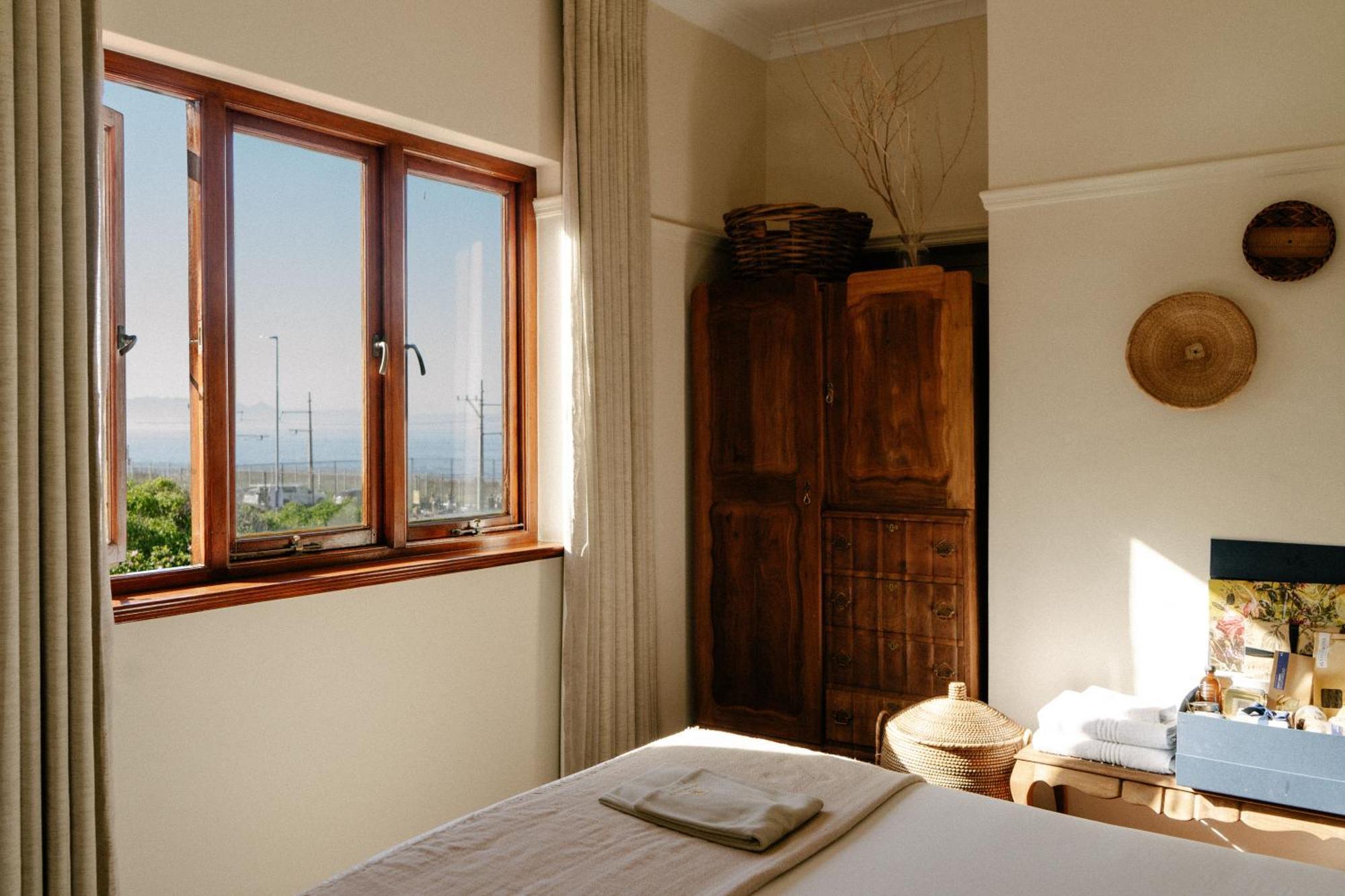 Sonnekus Boutique Hotel & Bistro In St James Luaran gambar